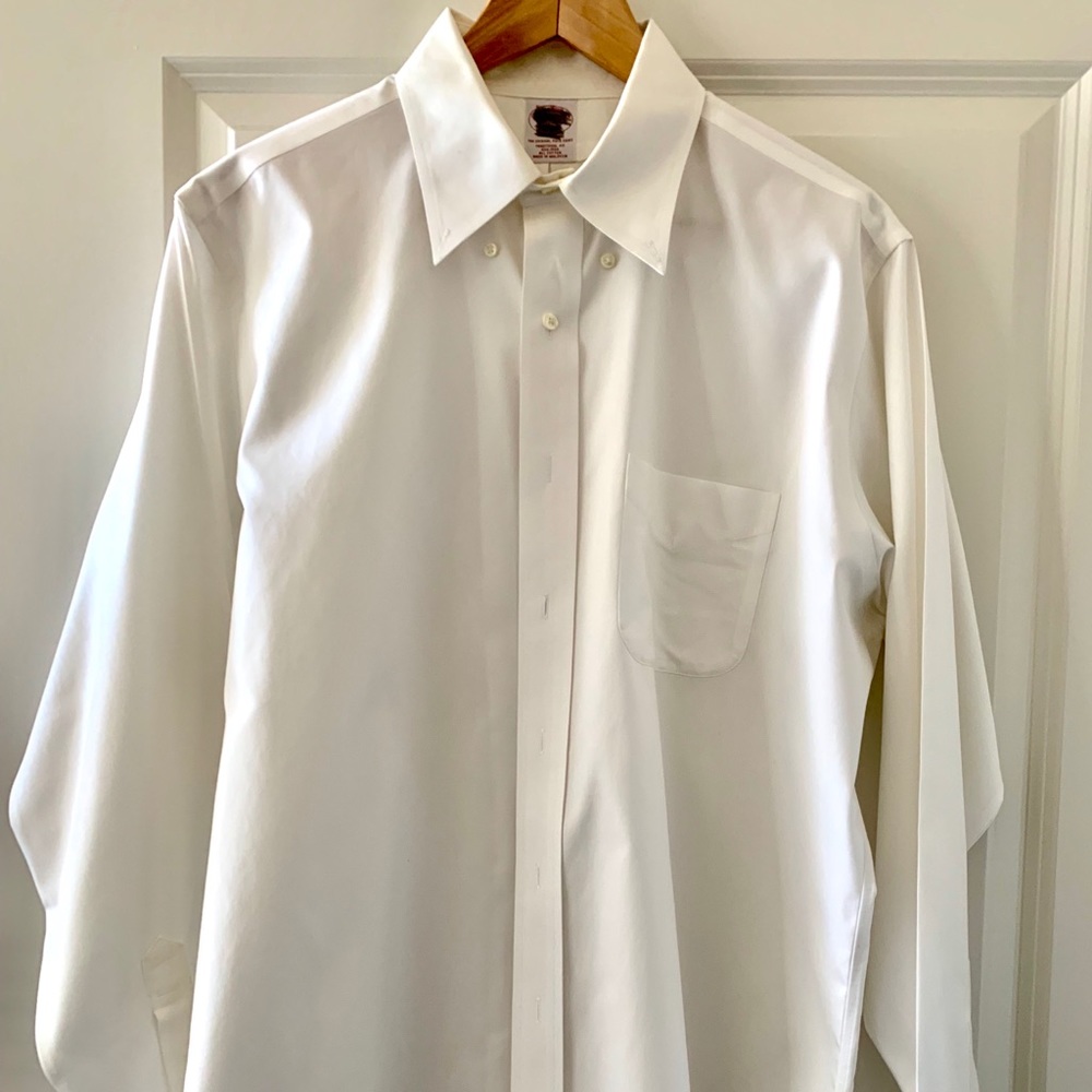 Brooks Brothers men’s dress shirt 16 1/2 - 33